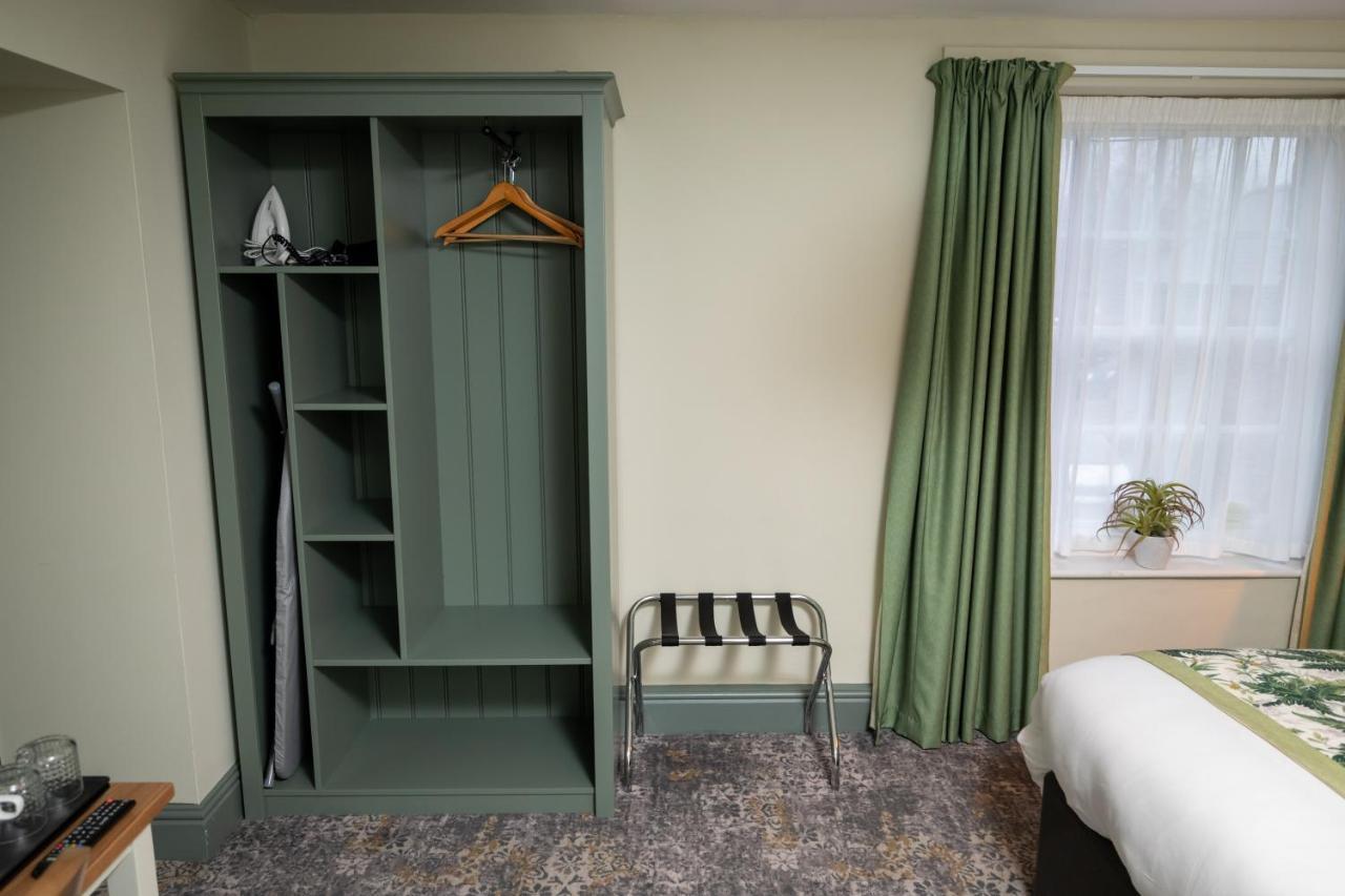 Rockingham Arms By Greene King Inns Wentworth  Екстериор снимка
